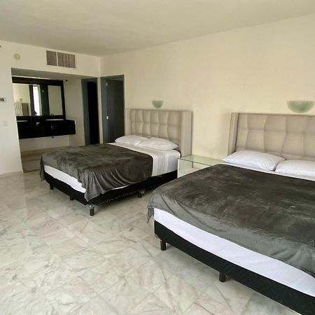 Condo In Ocean Front Resort Cancún Zimmer foto