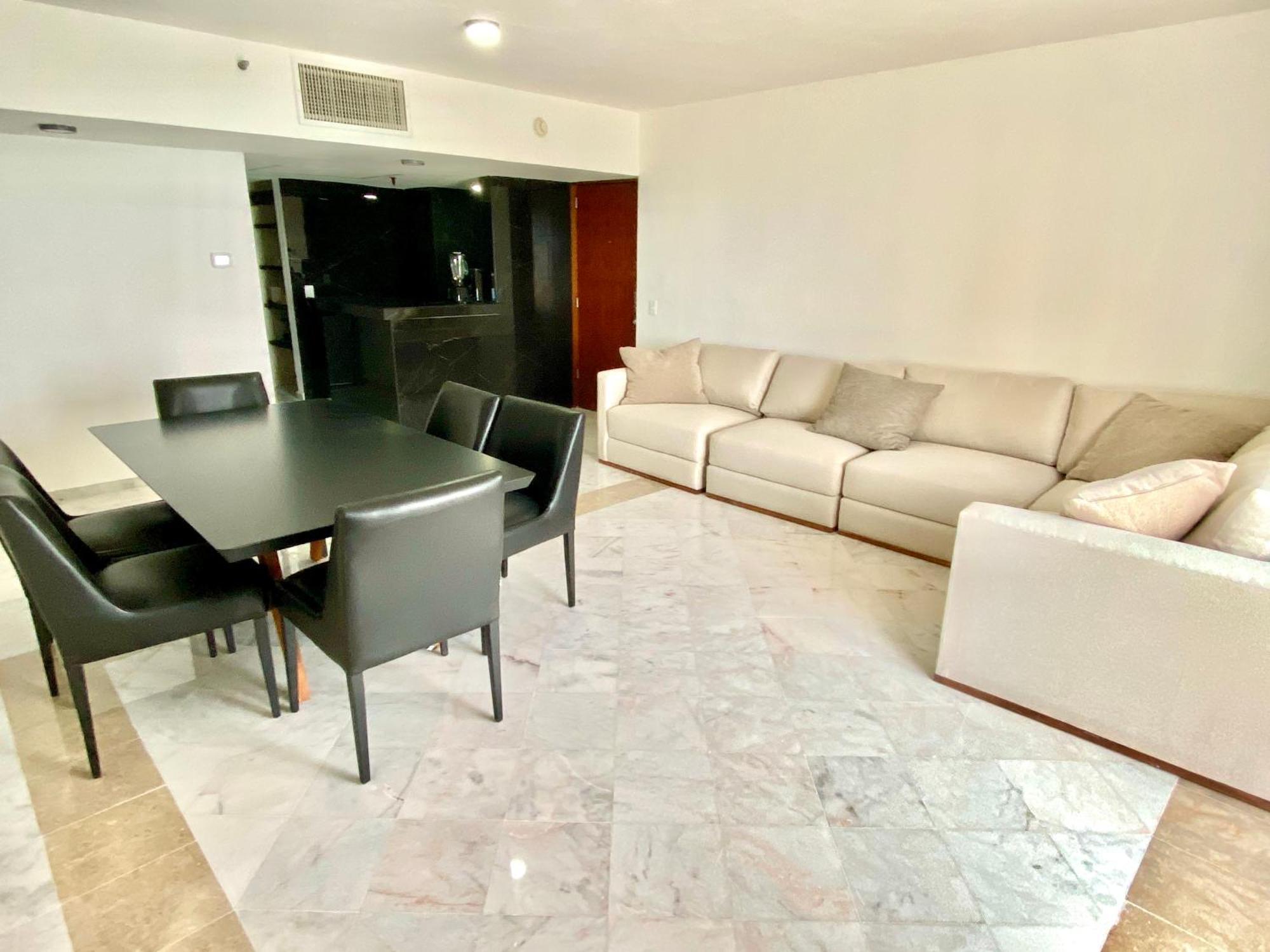 Condo In Ocean Front Resort Cancún Zimmer foto