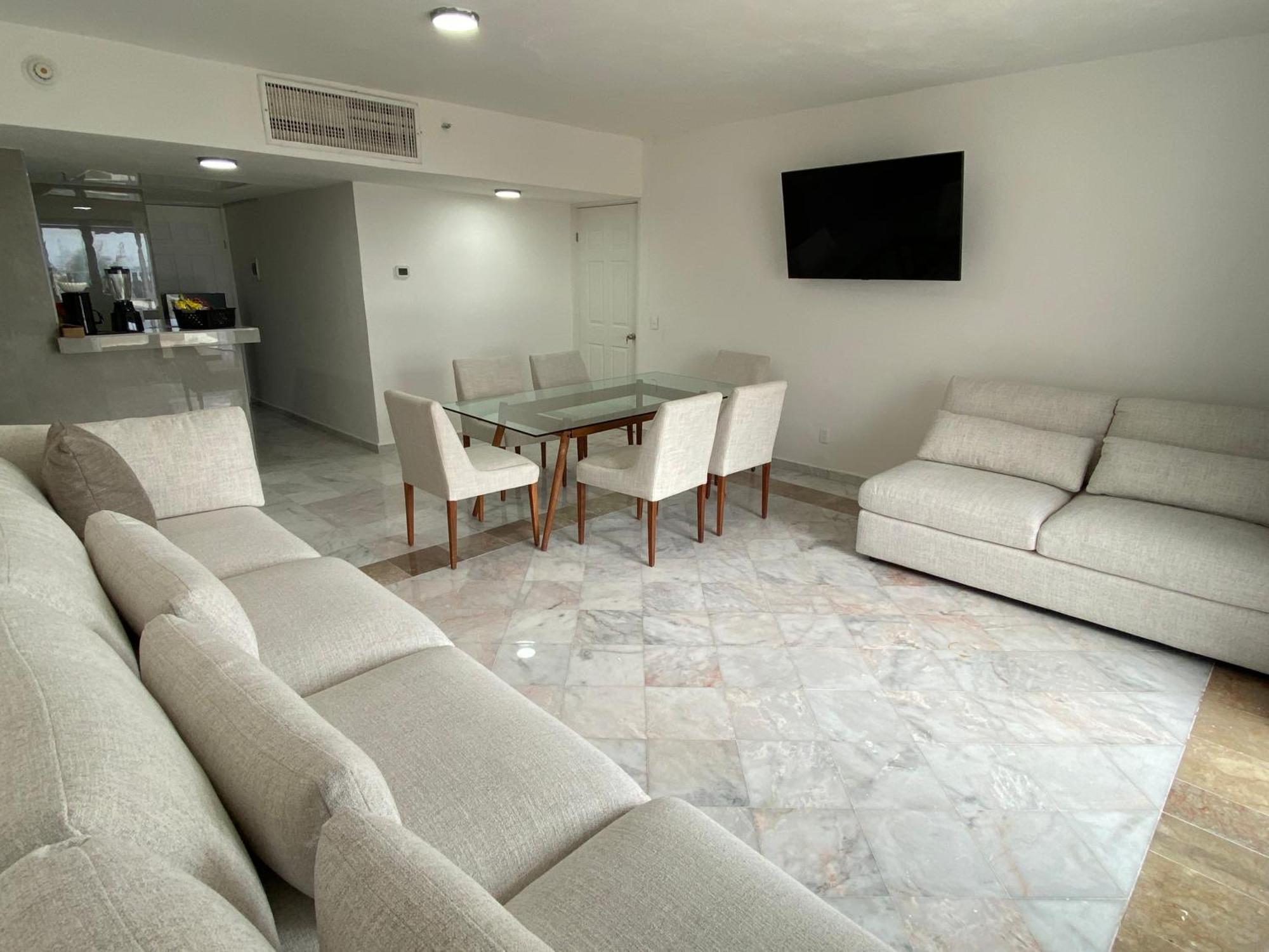 Condo In Ocean Front Resort Cancún Zimmer foto